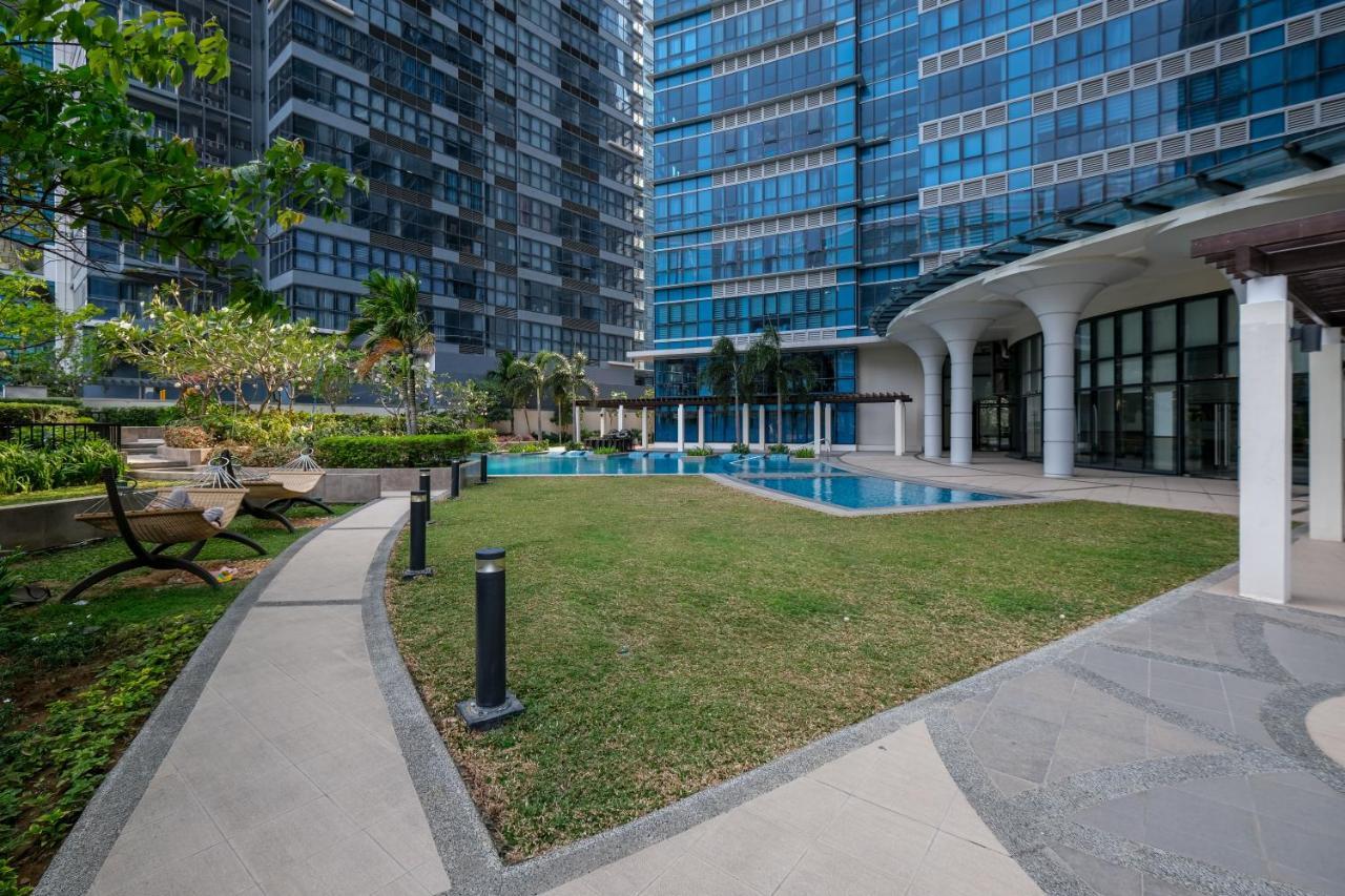 Modern 1Br In Uptown Bgc Aparthotel Taguig Buitenkant foto